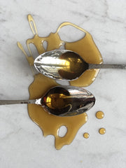 The Sugar Wars: Maple Syrup vs. Honey